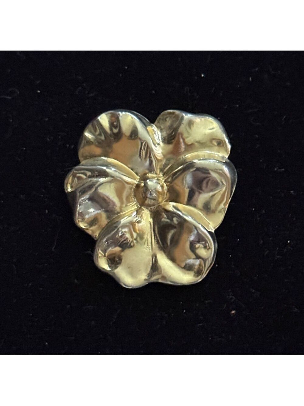 Jeri-Lou Vintage Gold tone flower scarf clip